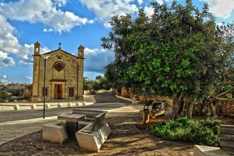 Valley View Qrendi Exterior photo