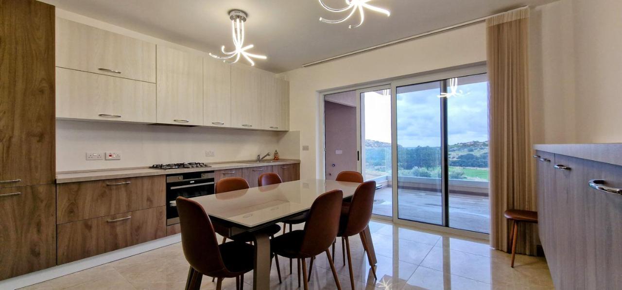 Valley View Qrendi Exterior photo